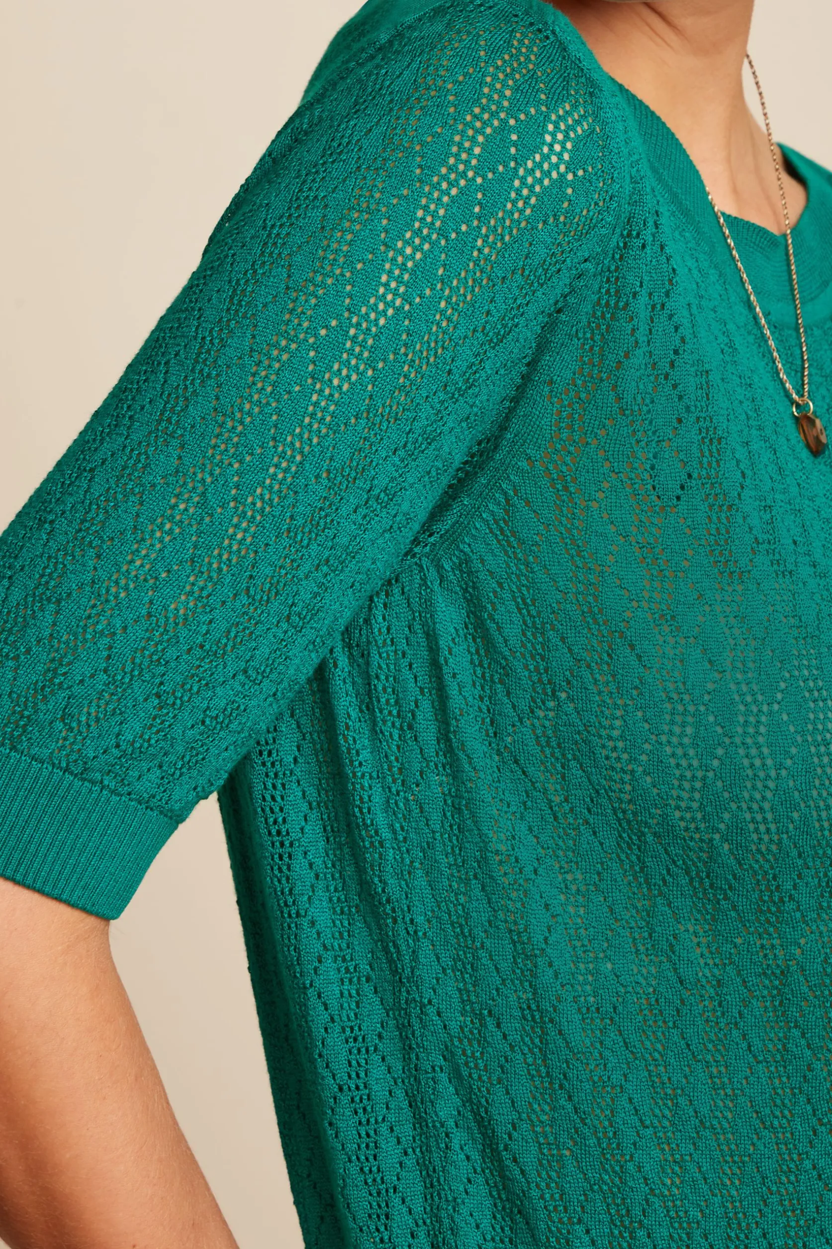 Audrey Top Loop Ajour*King Louie Clearance
