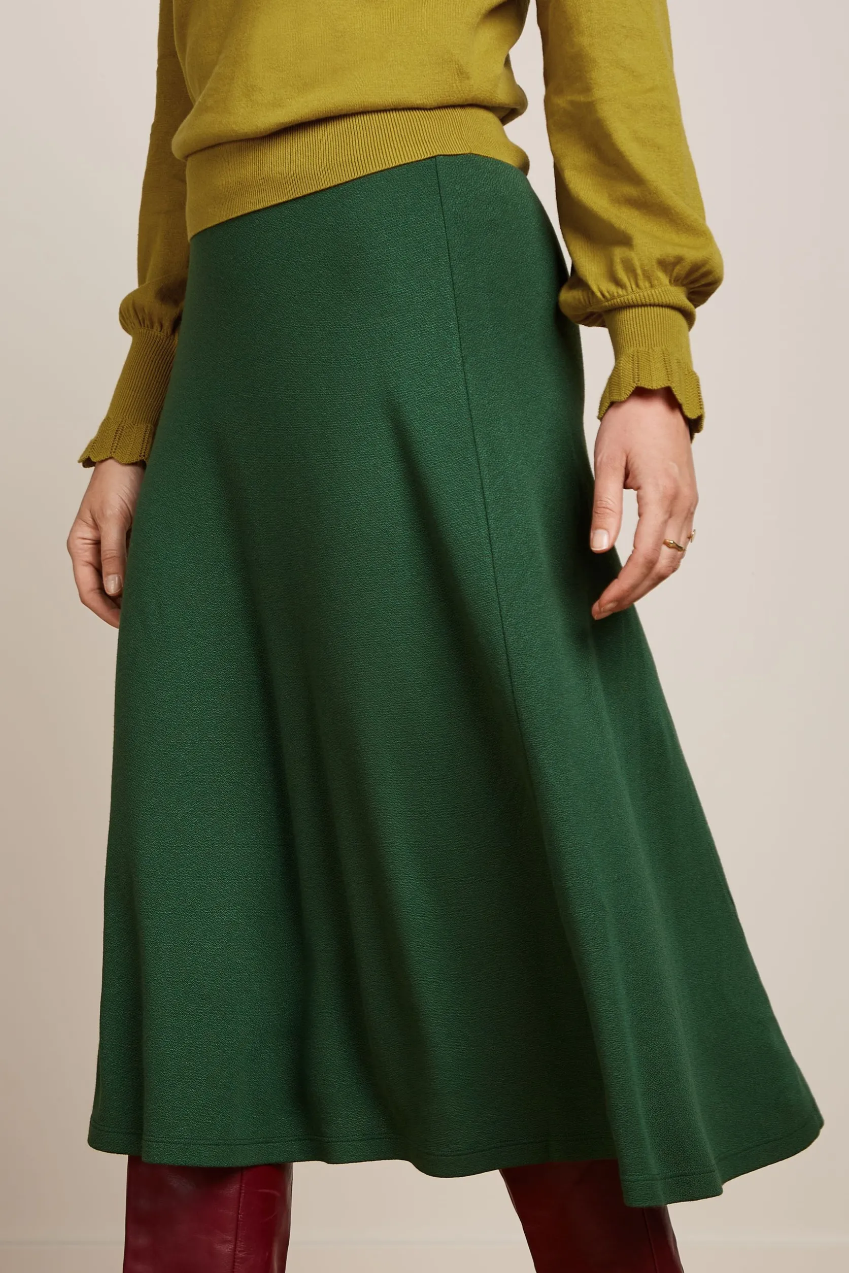 Juno Midi Skirt Milano Crepe*King Louie Fashion