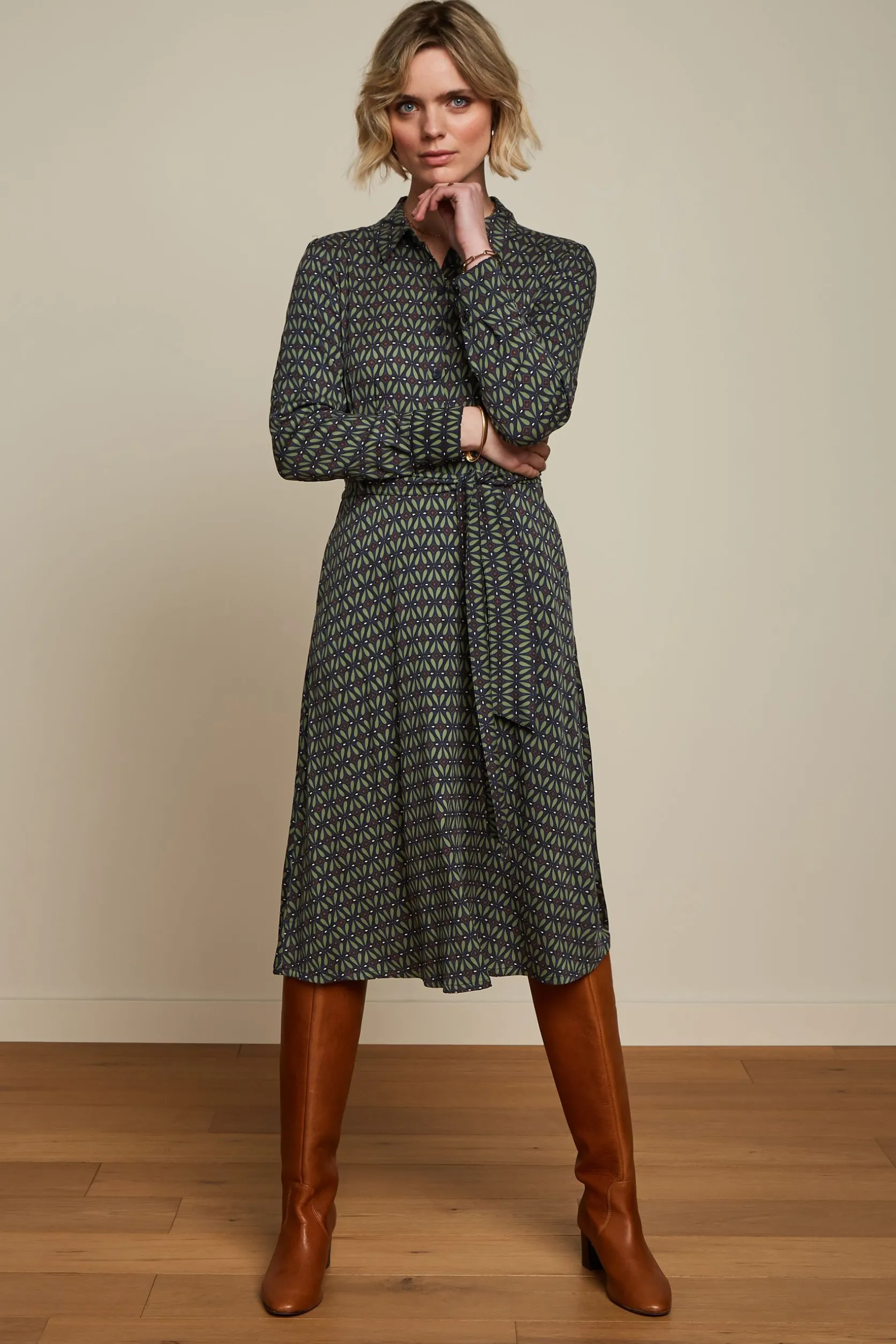 Sheeva Dress Parlour*King Louie New